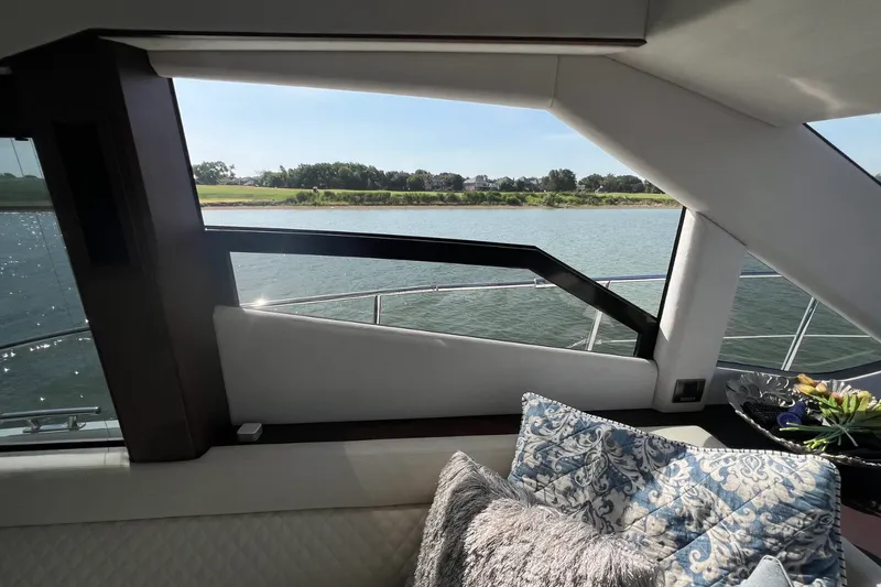 Slide: The Image of Galeon 500 FLY 2019 - 53