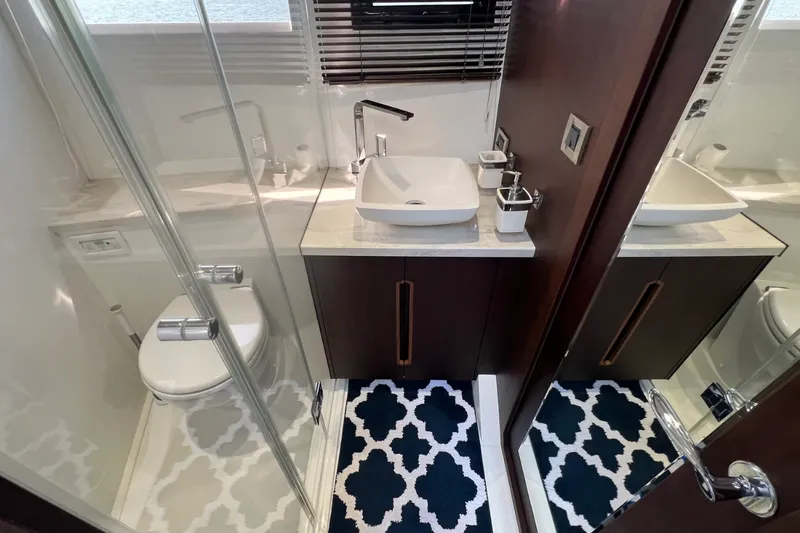 Slide: The Image of Galeon 500 FLY 2019 - 64