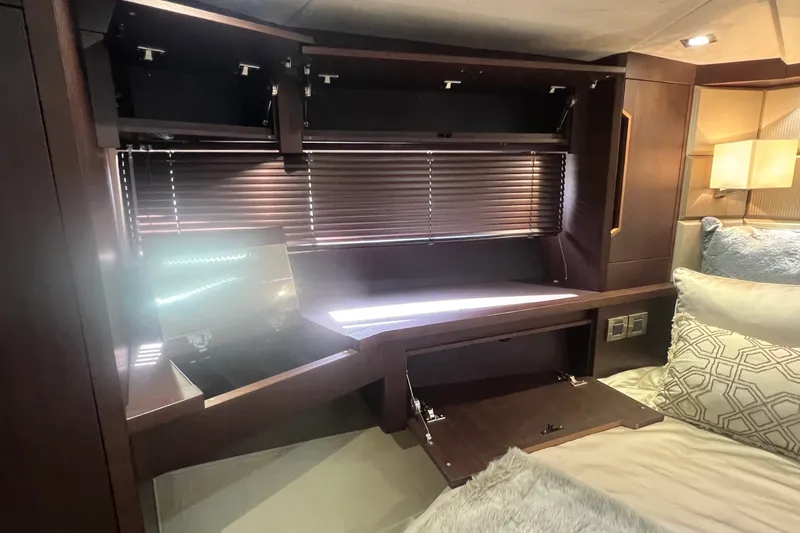 Slide: The Image of Galeon 500 FLY 2019 - 59