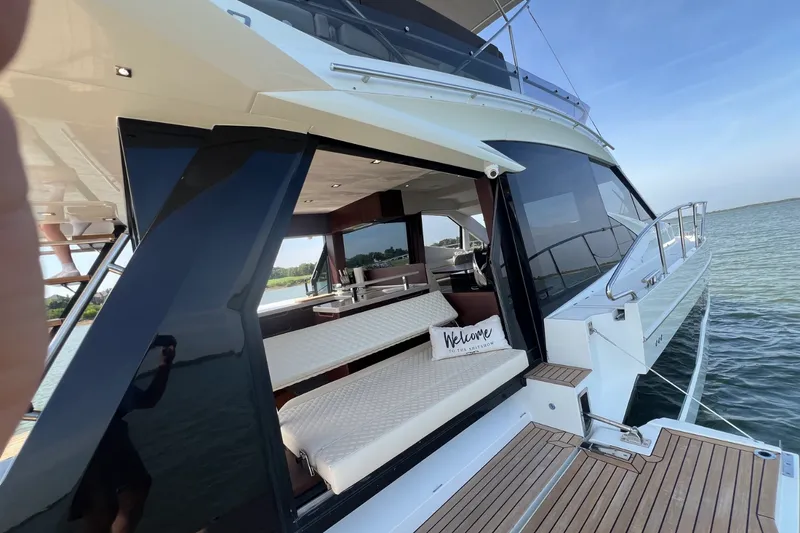 Slide: The Image of Galeon 500 FLY 2019 - 14