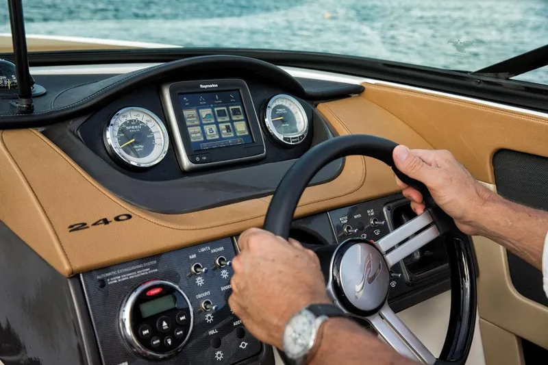 Slide: The Image of Sea Ray 240 Sundeck 2016 - 16