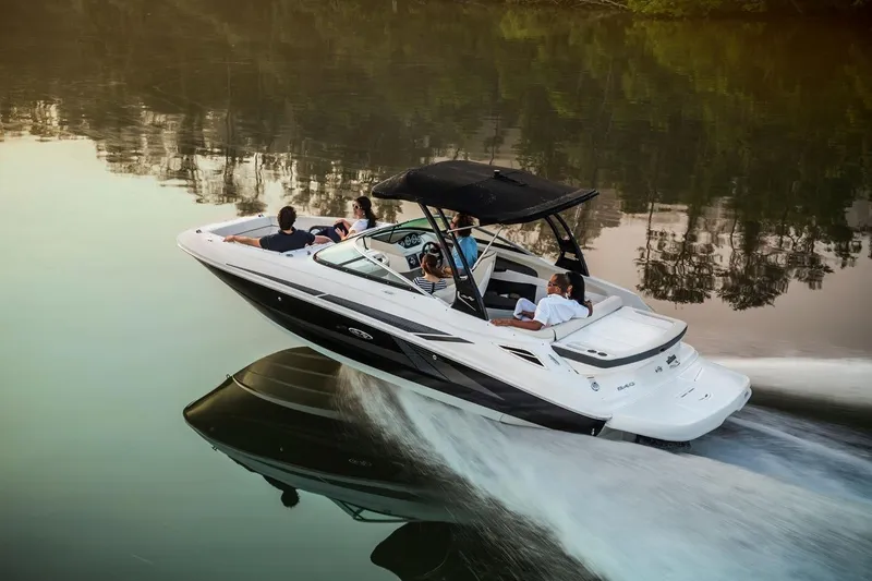 Slide: The Image of Sea Ray 240 Sundeck 2016 - 4