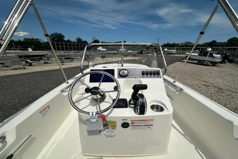 Slide: The Image of Boston Whaler 170 Montauk 2027 - 6