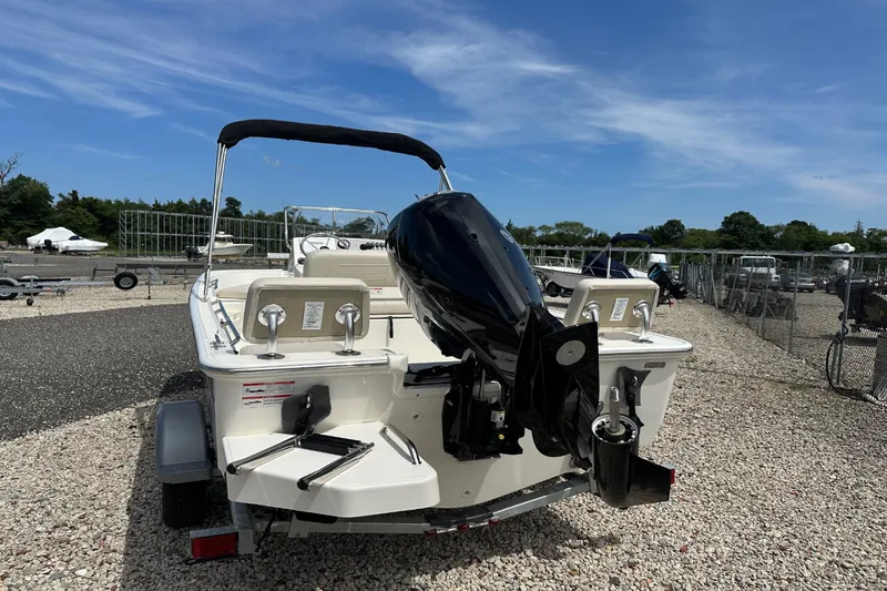 Slide: The Image of Boston Whaler 170 Montauk 2027 - 2