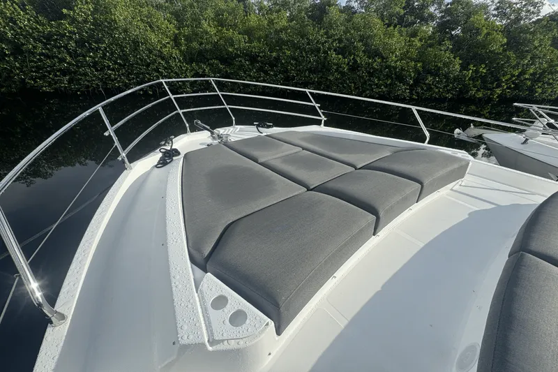 Slide: The Image of Azimut 53 FLY 2023 - 39