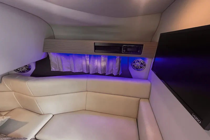 Slide: The Image of Formula 330 CROSSOVER BOWRIDER 2020 - 21