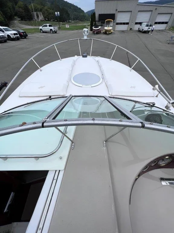 Slide: The Image of Four Winns 268 Vista 2005 - 17