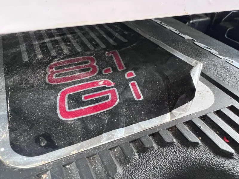 Slide: The Image of Four Winns 268 Vista 2005 - 29