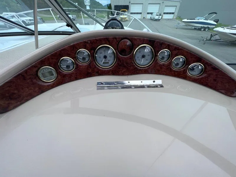 Slide: The Image of Four Winns 268 Vista 2005 - 8