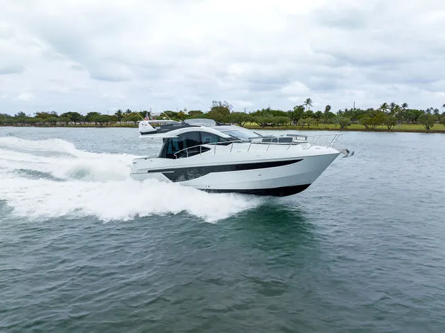 Slide: The Image of Galeon 470 Sky 2022 - 20