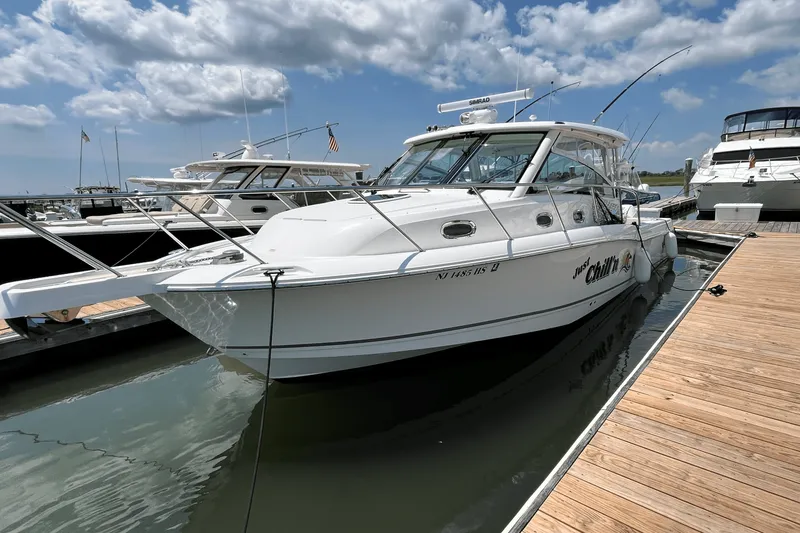 The Image of Boston Whaler 345 CONQUEST 2022 - 0