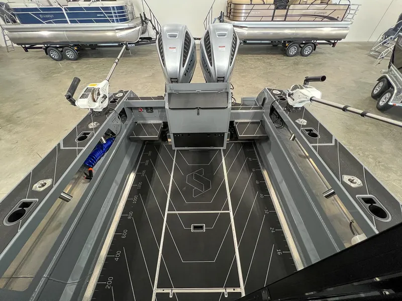 Slide: The Image of Stabi-Craft 2500 Ultracab XL 2026 - 14