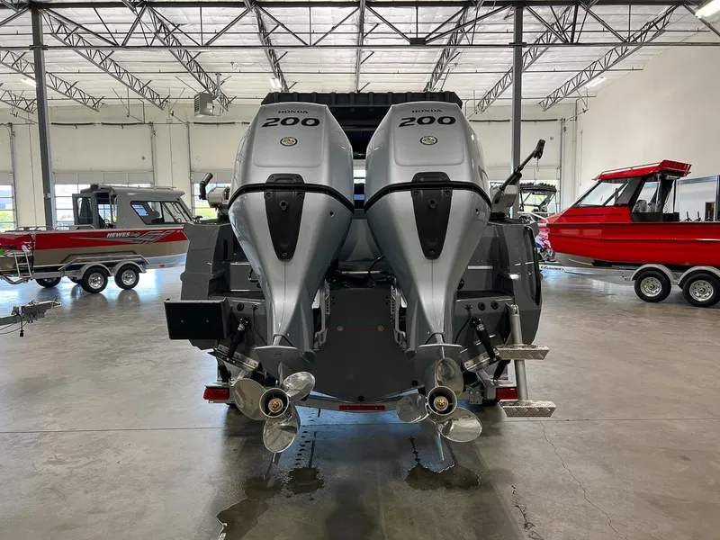 Slide: The Image of Stabi-Craft 2500 Ultracab XL 2026 - 4