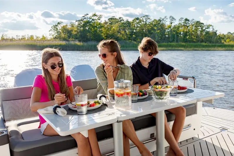 Slide: The Image of Galeon 375 GTO 2023 - 182