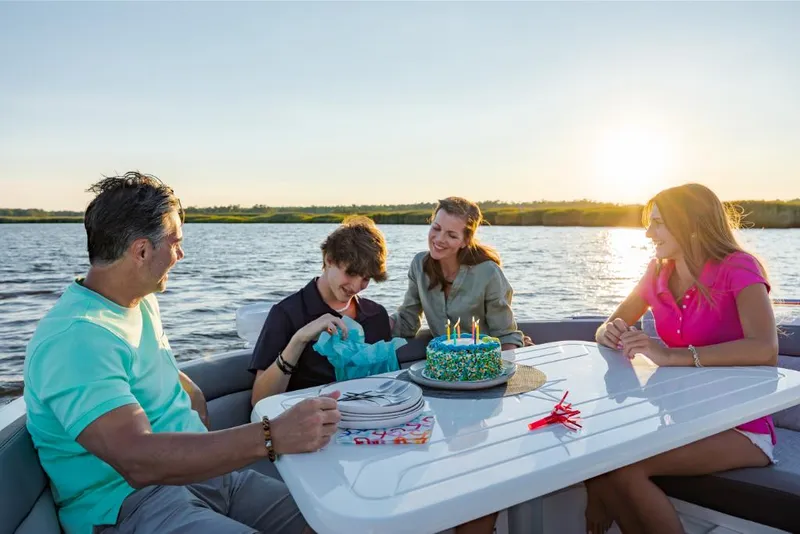 Slide: The Image of Galeon 375 GTO 2023 - 190