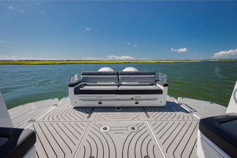 Slide: The Image of Galeon 375 GTO 2023 - 285