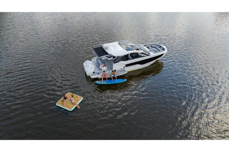 Slide: The Image of Galeon 375 GTO 2023 - 98