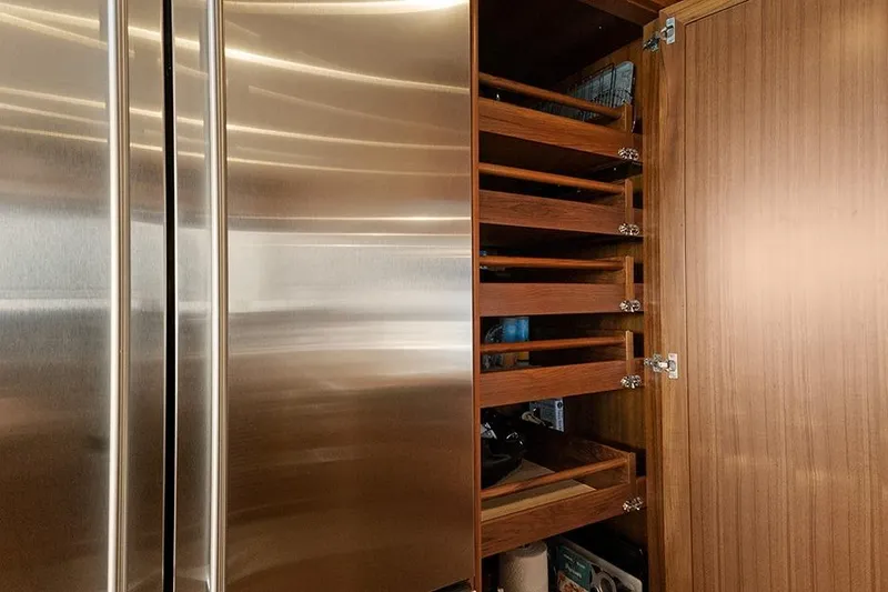 Slide: The Image of Outer Reef 610 Motoryacht 2020 - 40