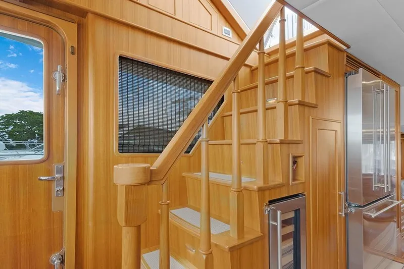 Slide: The Image of Outer Reef 610 Motoryacht 2020 - 43