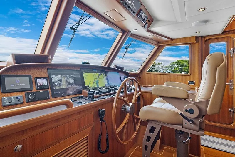 Slide: The Image of Outer Reef 610 Motoryacht 2020 - 44