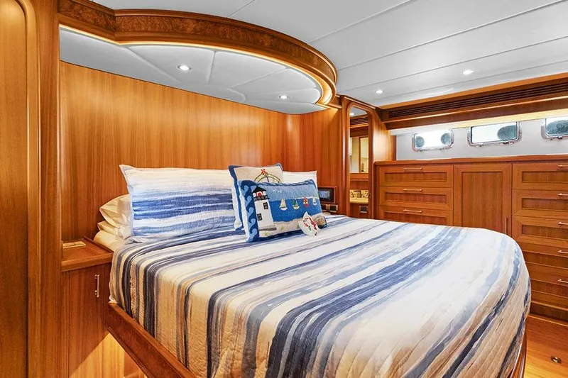 Slide: The Image of Outer Reef 610 Motoryacht 2020 - 47