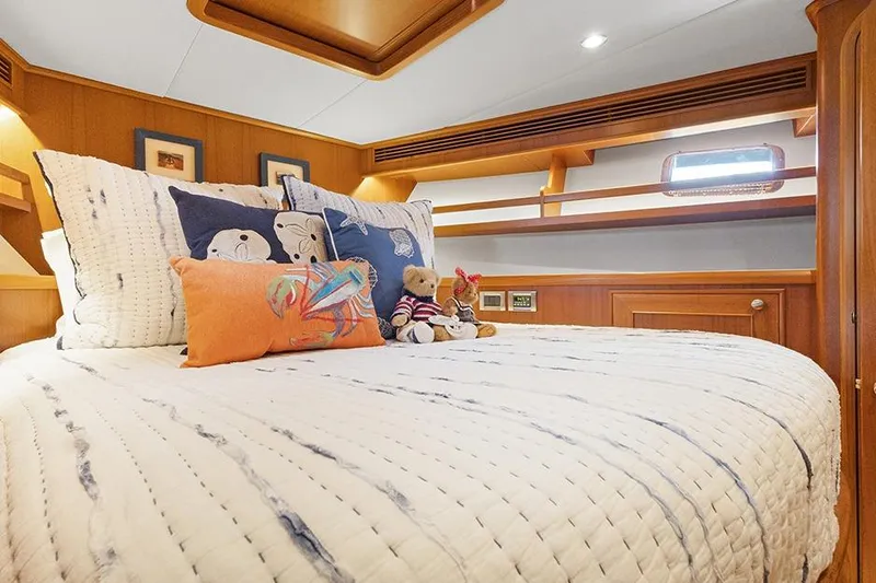 Slide: The Image of Outer Reef 610 Motoryacht 2020 - 56