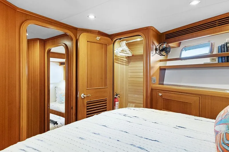 Slide: The Image of Outer Reef 610 Motoryacht 2020 - 58