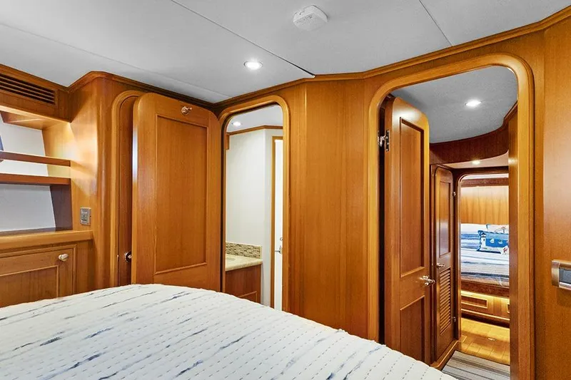 Slide: The Image of Outer Reef 610 Motoryacht 2020 - 59