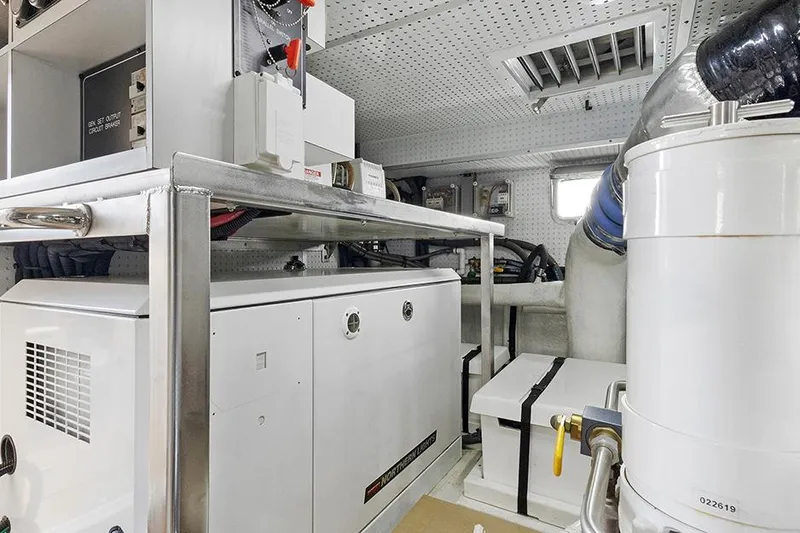 Slide: The Image of Outer Reef 610 Motoryacht 2020 - 73