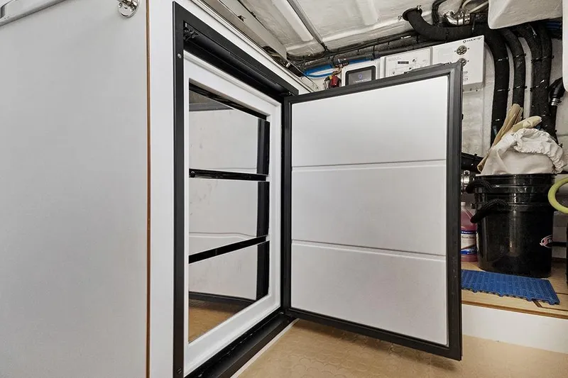 Slide: The Image of Outer Reef 610 Motoryacht 2020 - 78