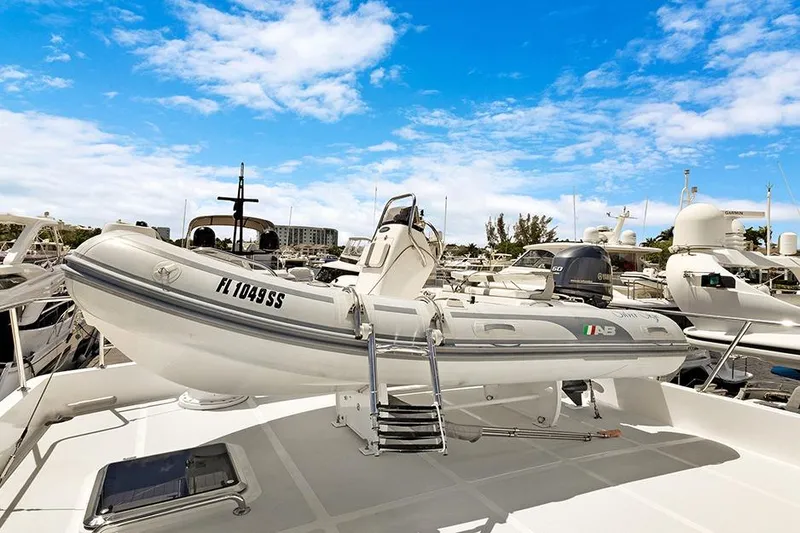 Slide: The Image of Outer Reef 610 Motoryacht 2020 - 85