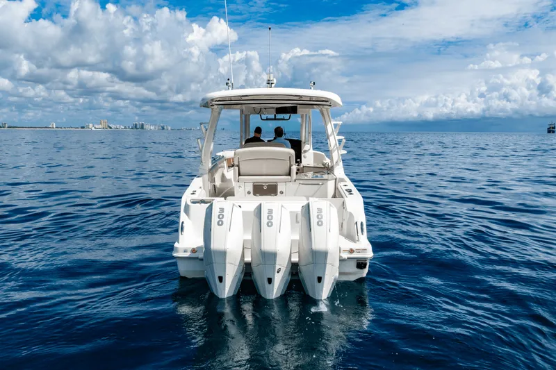 Slide: The Image of Boston Whaler 350 REALM 2022 - 2