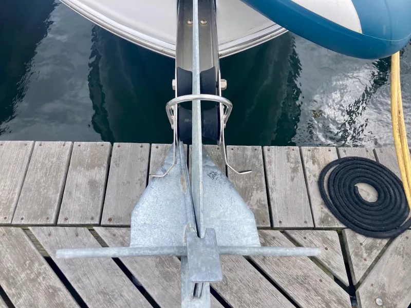 Slide: The Image of Crownline Boats 270 CR 2008 - 24