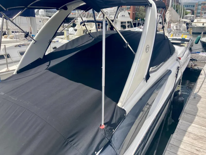 Slide: The Image of Crownline Boats 270 CR 2008 - 4