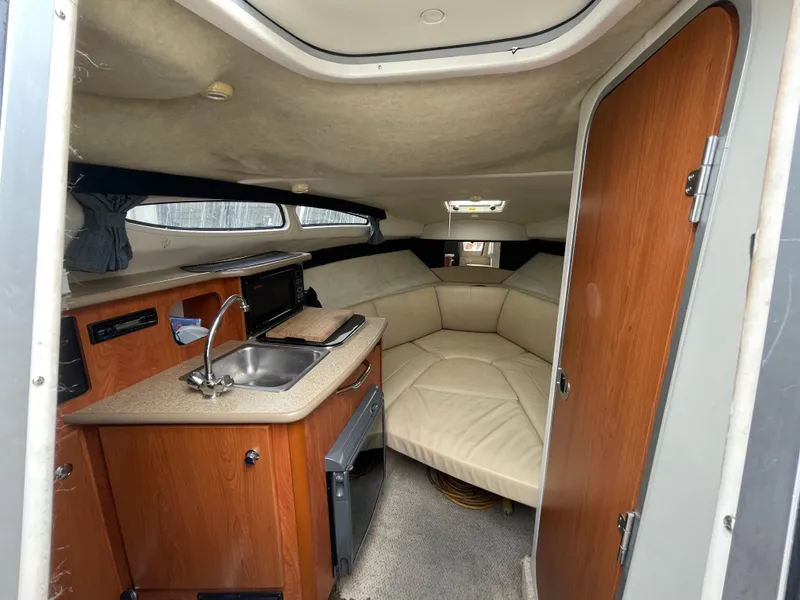 Slide: The Image of Bayliner CRUISER 245 2006 - 10