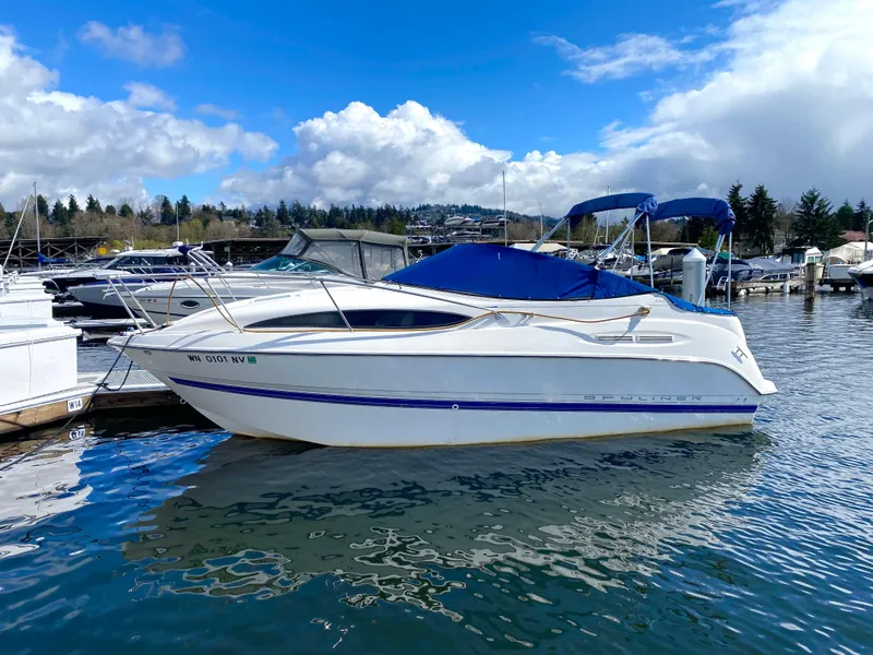 Slide: The Image of Bayliner CRUISER 245 2006 - 16