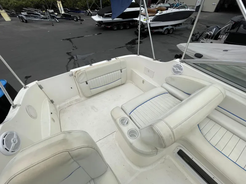 Slide: The Image of Bayliner CRUISER 245 2006 - 8