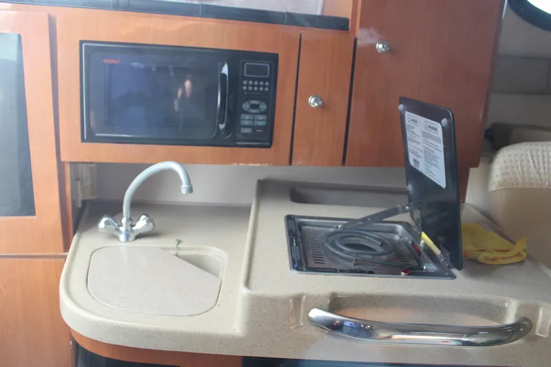 Slide: The Image of Wellcraft 290 COASTAL 2004 - 33