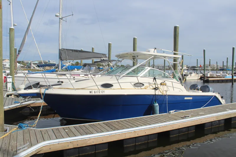 Slide: The Image of Wellcraft 290 COASTAL 2004 - 4