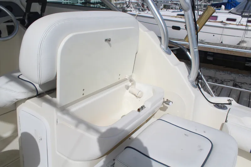 Slide: The Image of Wellcraft 290 COASTAL 2004 - 14