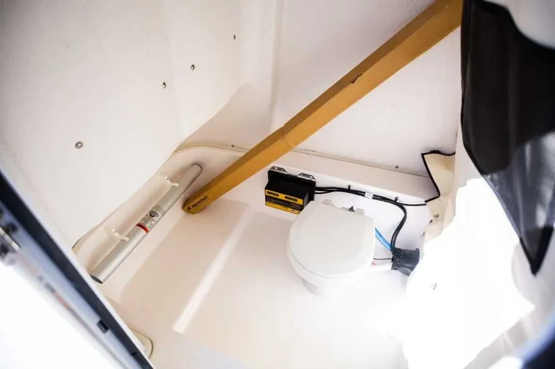 Slide: The Image of Sea Fox 248 Commander 2023 - 23