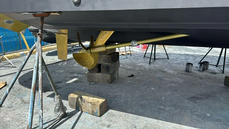 Slide: The Image of Sea Ray 500 Sundancer 2004 - 94