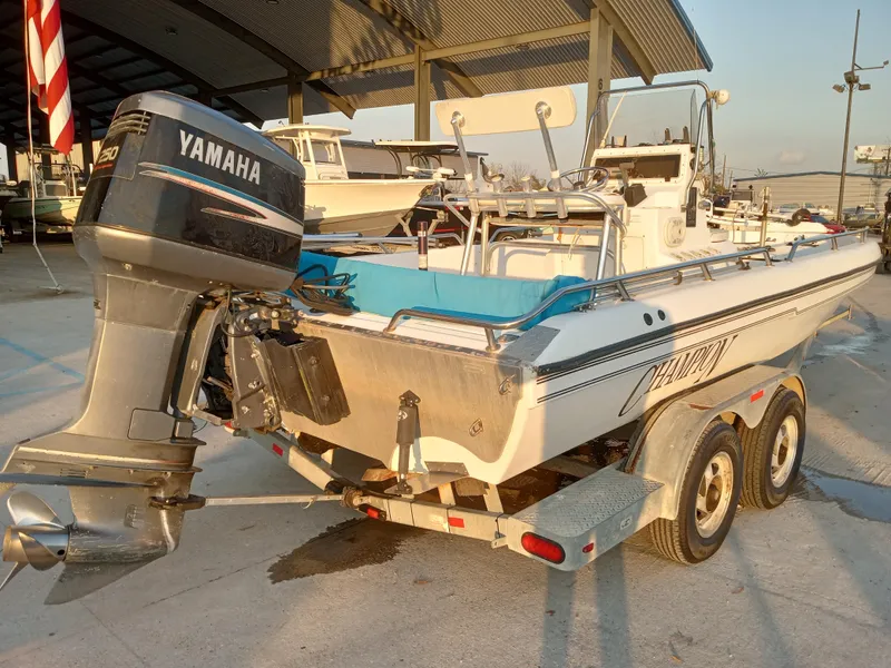 Slide: The Image of Champion 21 Bay Champ 2000 - 2