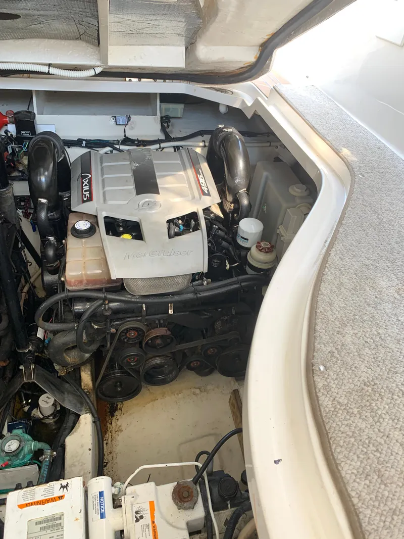 Slide: The Image of Engine compartment of 2008 Sea Ray 330 Sundancer boat. - 16