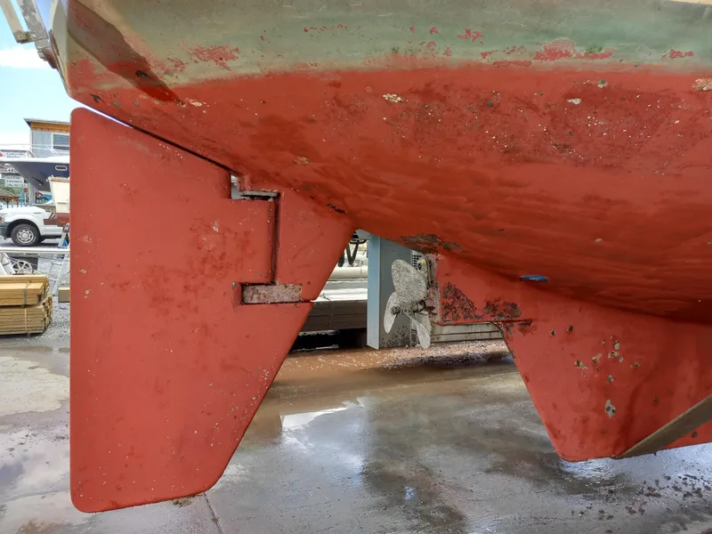 Slide: The Image of Skeg hung rudder - 17