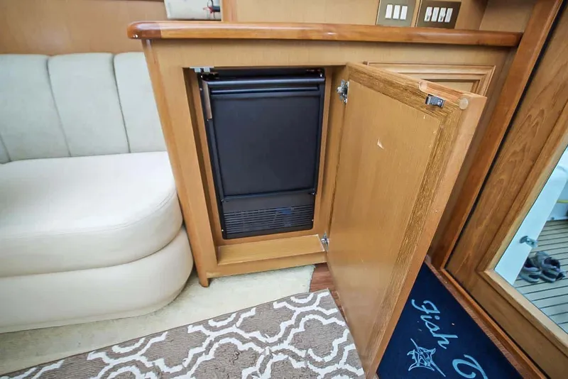 Slide: The Image of Jersey Cape 44 Sport Yacht 2007 - 22