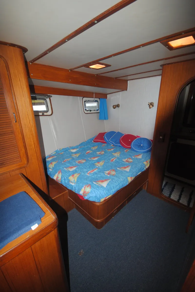 Slide: The Image of Guest bedroom 2 forward  - 27