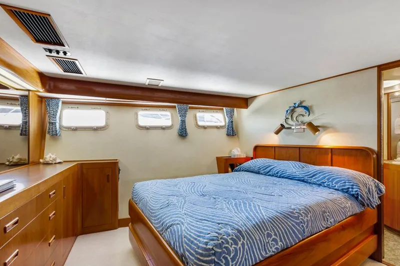 Slide: The Image of MASTER STATEROOM - 29