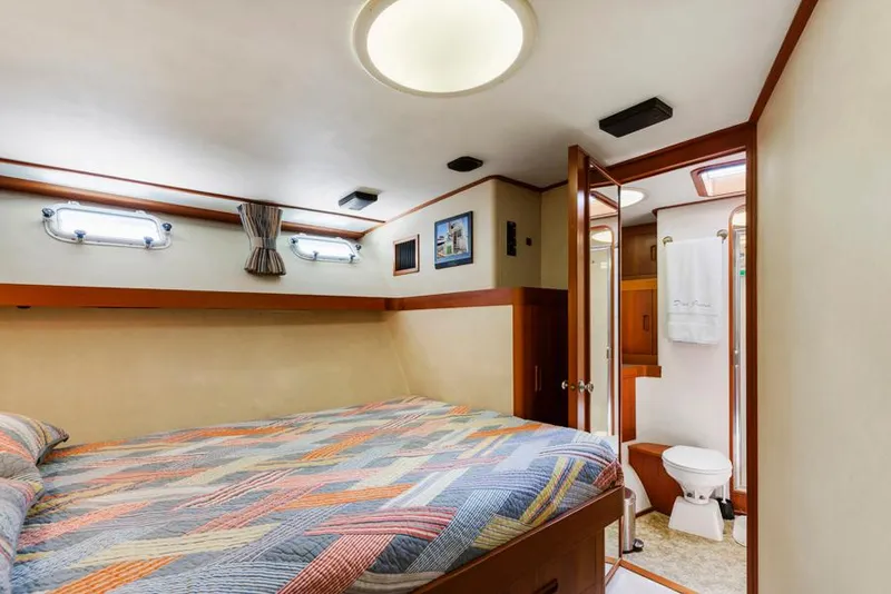 Slide: The Image of GUEST STATEROOM - 33