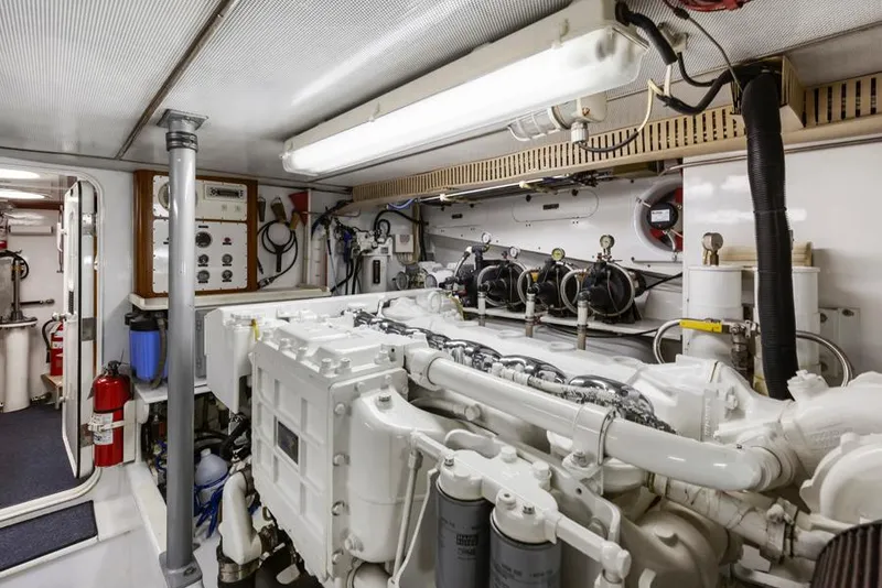 Slide: The Image of ENGINE ROOM - 40